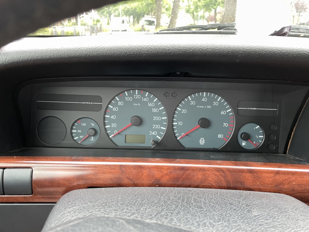 Dashboard zonder automaat aanduiding